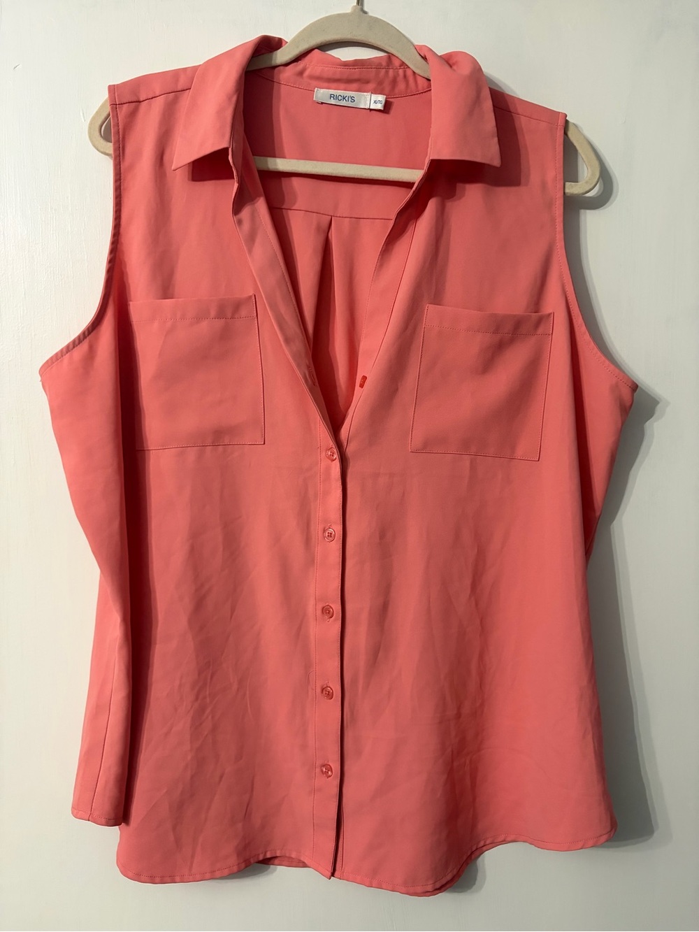 Ricki's Coral Sleeveless Button-Down Shirt